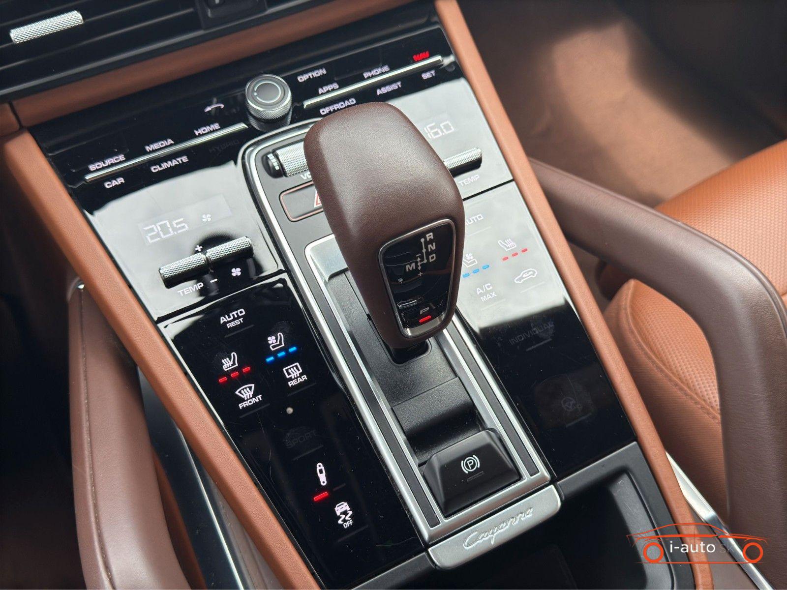 Porsche Cayenne 2022 na predaj – fotografia 23