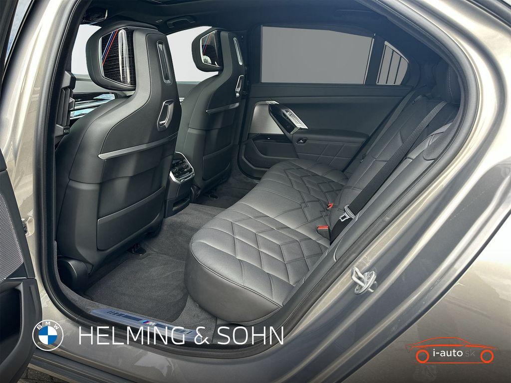 BMW Rad 7 2025 na predaj – fotografia 11