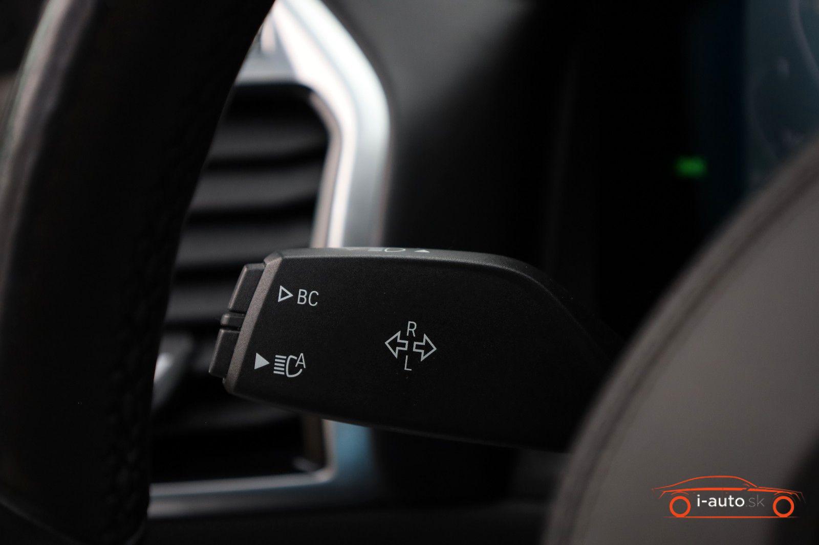 BMW M8 2021 na predaj – fotografia 32