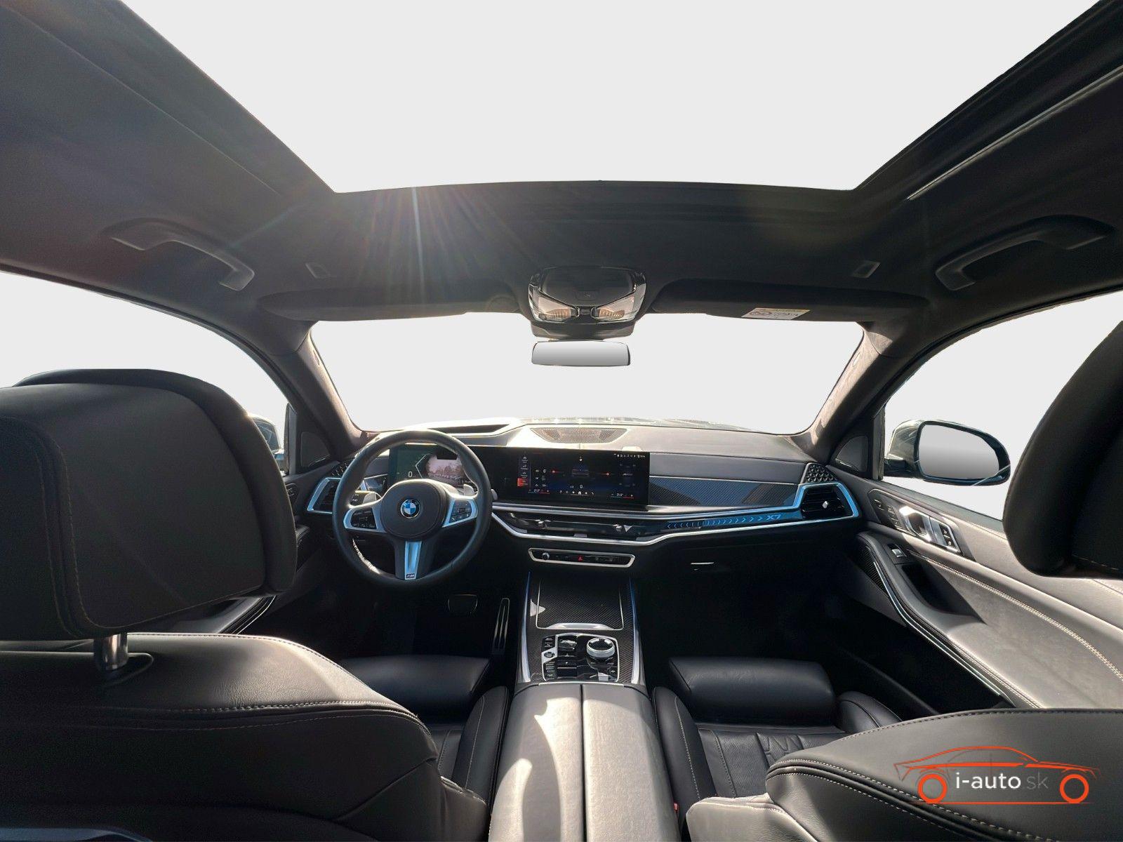 BMW X7 2025 na predaj – fotografia 16