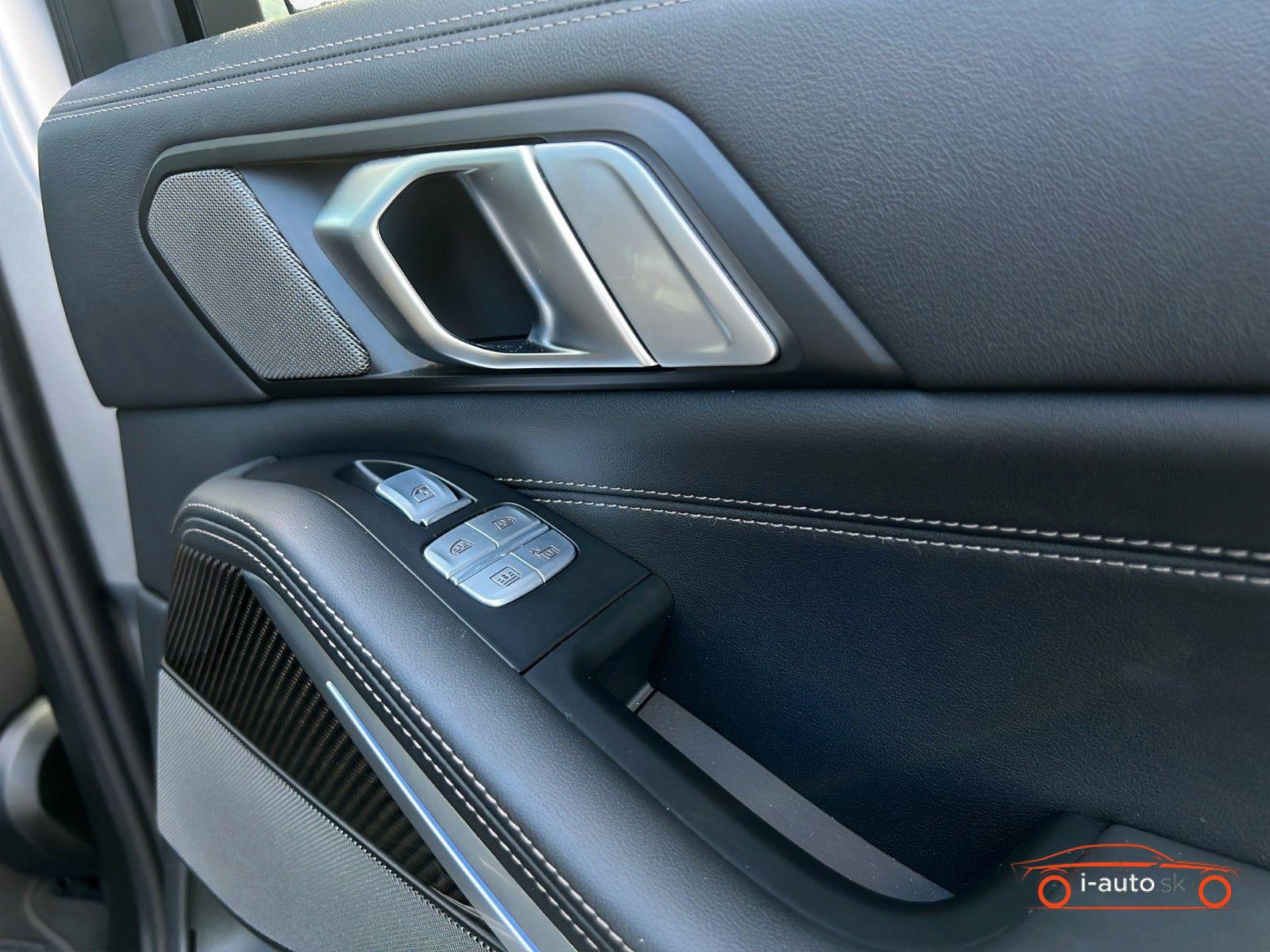 BMW X7 2025 na predaj – fotografia 22