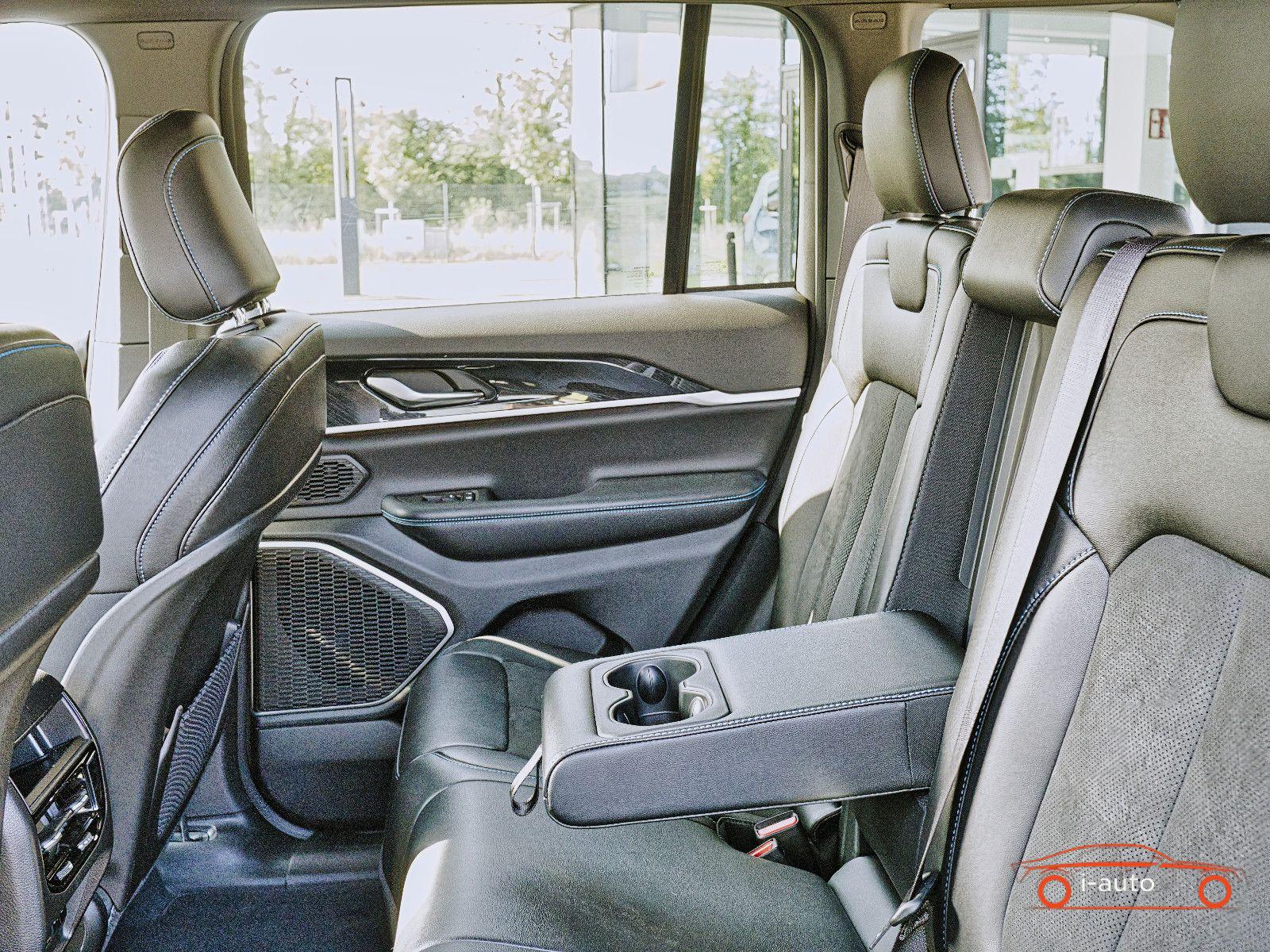 Jeep Grand Cherokee 2022 na predaj – fotografia 15