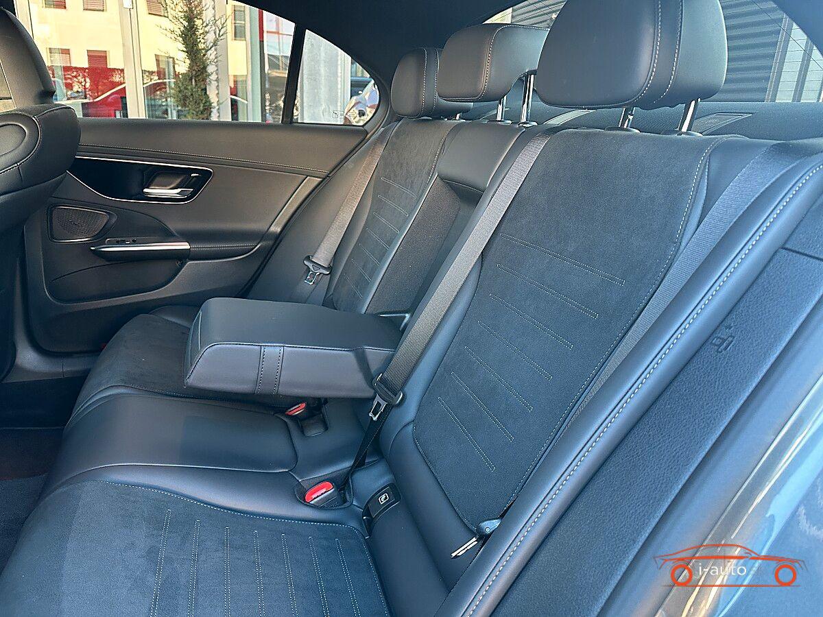 Mercedes-Benz C 2024 na predaj – fotografia 12