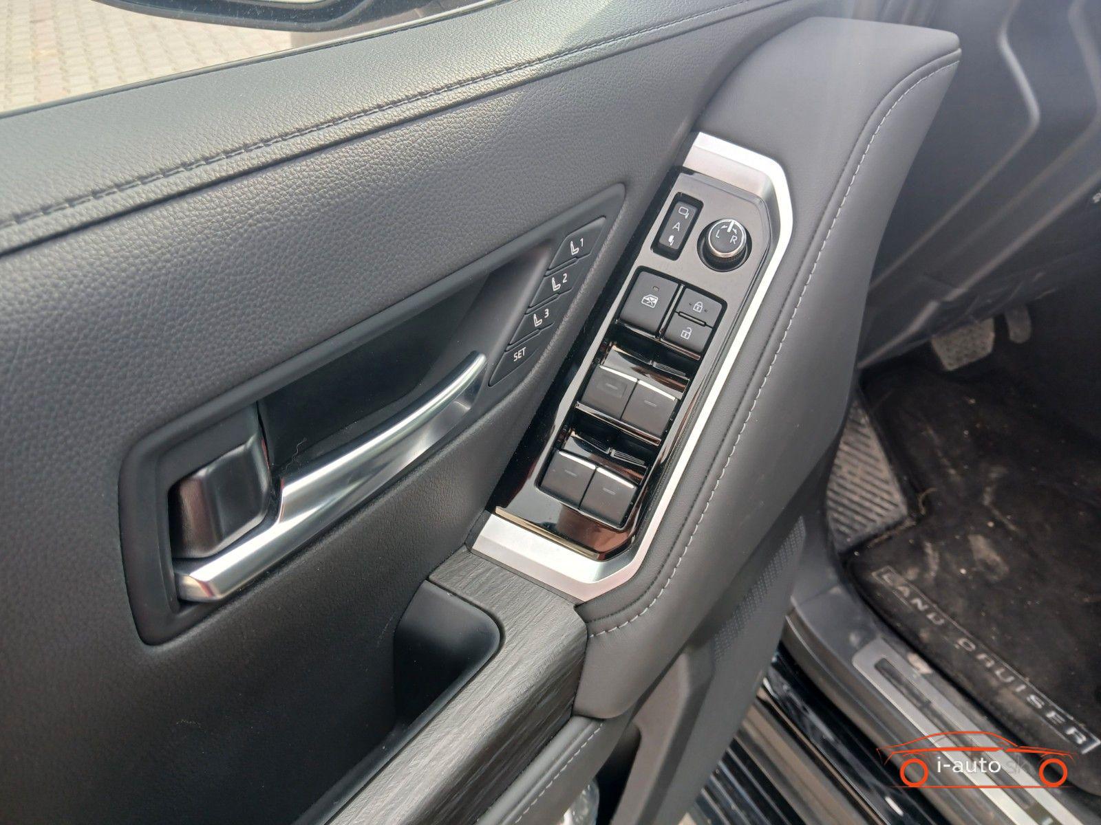 Toyota Land Cruiser 2023 na predaj – fotografia 14