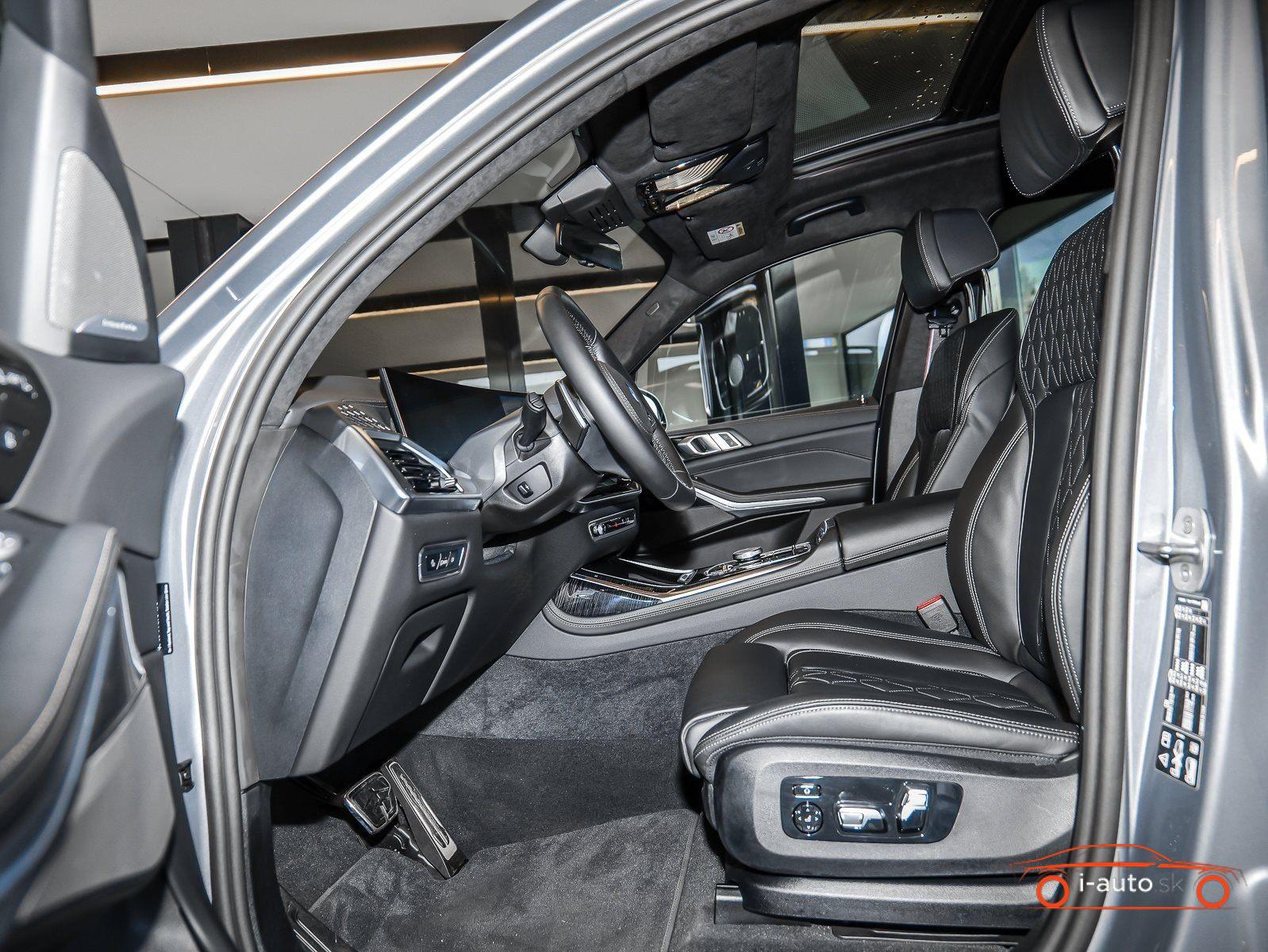 BMW X7 2025 na predaj – fotografia 10