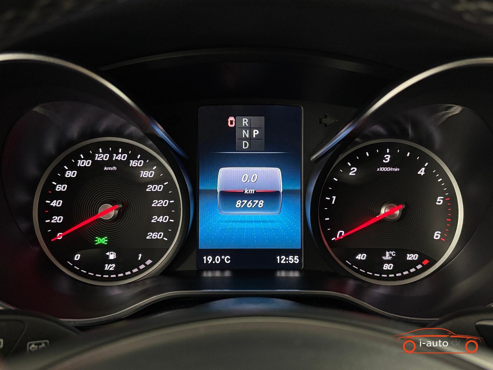 Mercedes-Benz V 2021 na predaj – fotografia 11