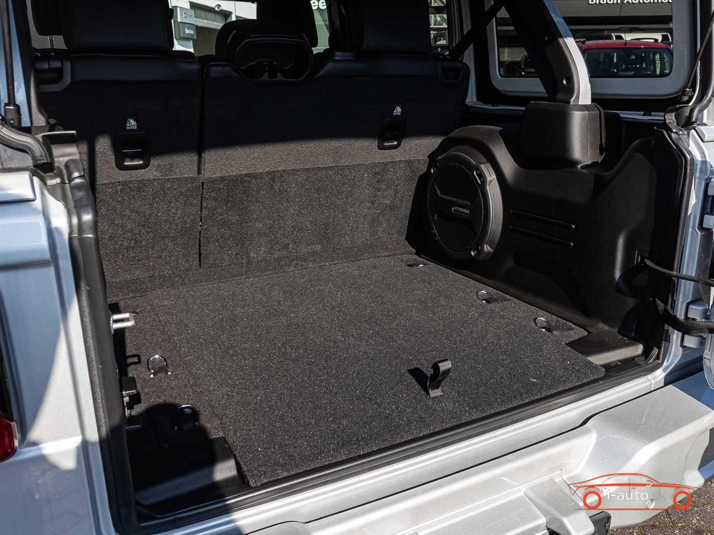 Jeep Wrangler 2024 na predaj – fotografia 16