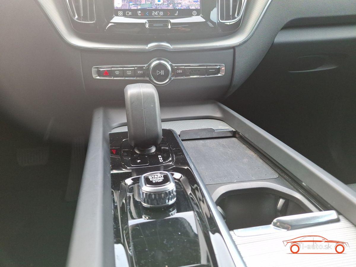 Volvo XC60 2022 na predaj – fotografia 16