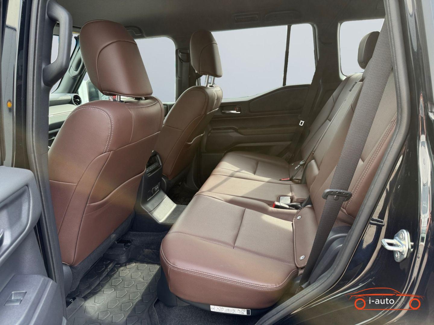 Toyota Land Cruiser 2025 na predaj – fotografia 14