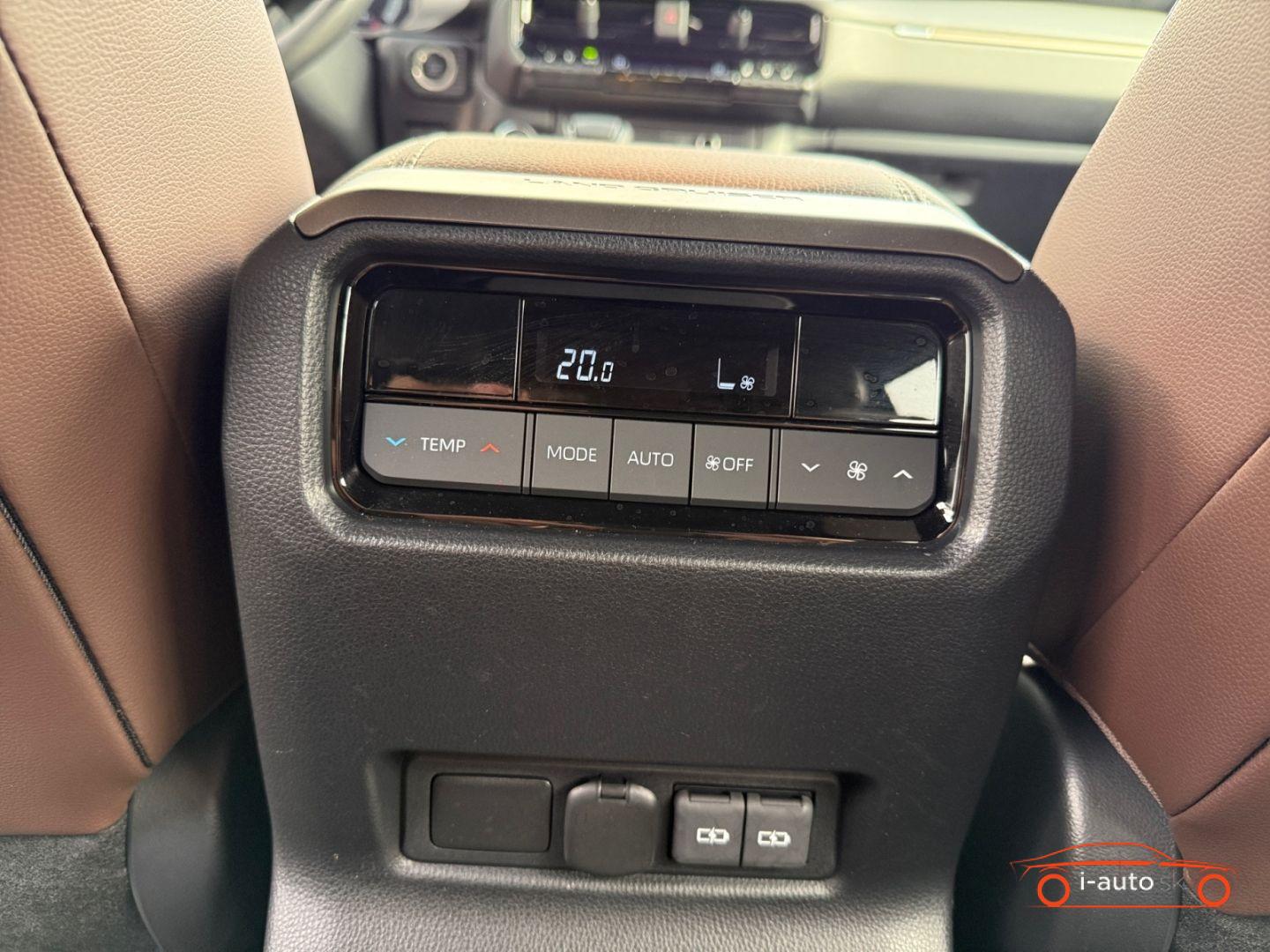 Toyota Land Cruiser 2025 na predaj – fotografia 25