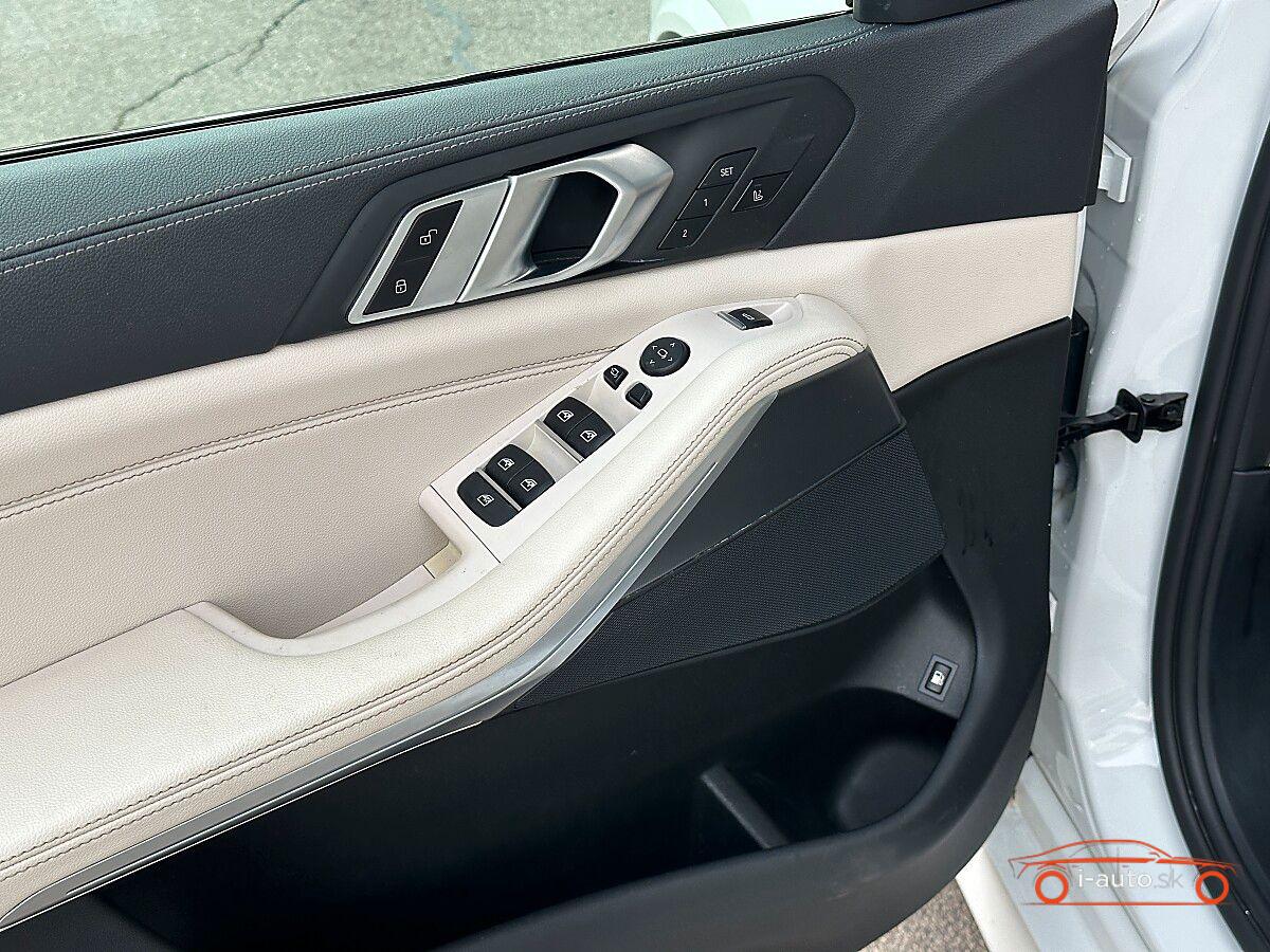 BMW X5 2021 na predaj – fotografia 32