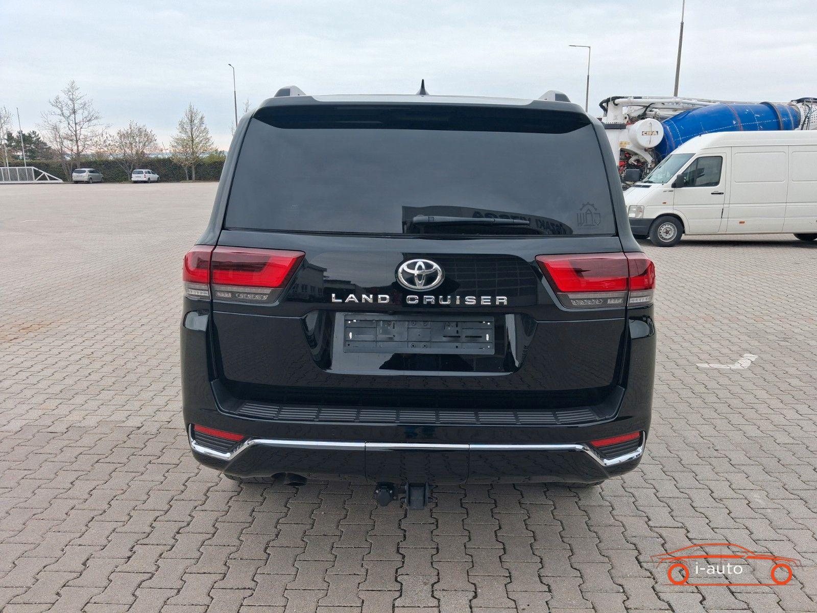 Toyota Land Cruiser 2023 na predaj – fotografia 6