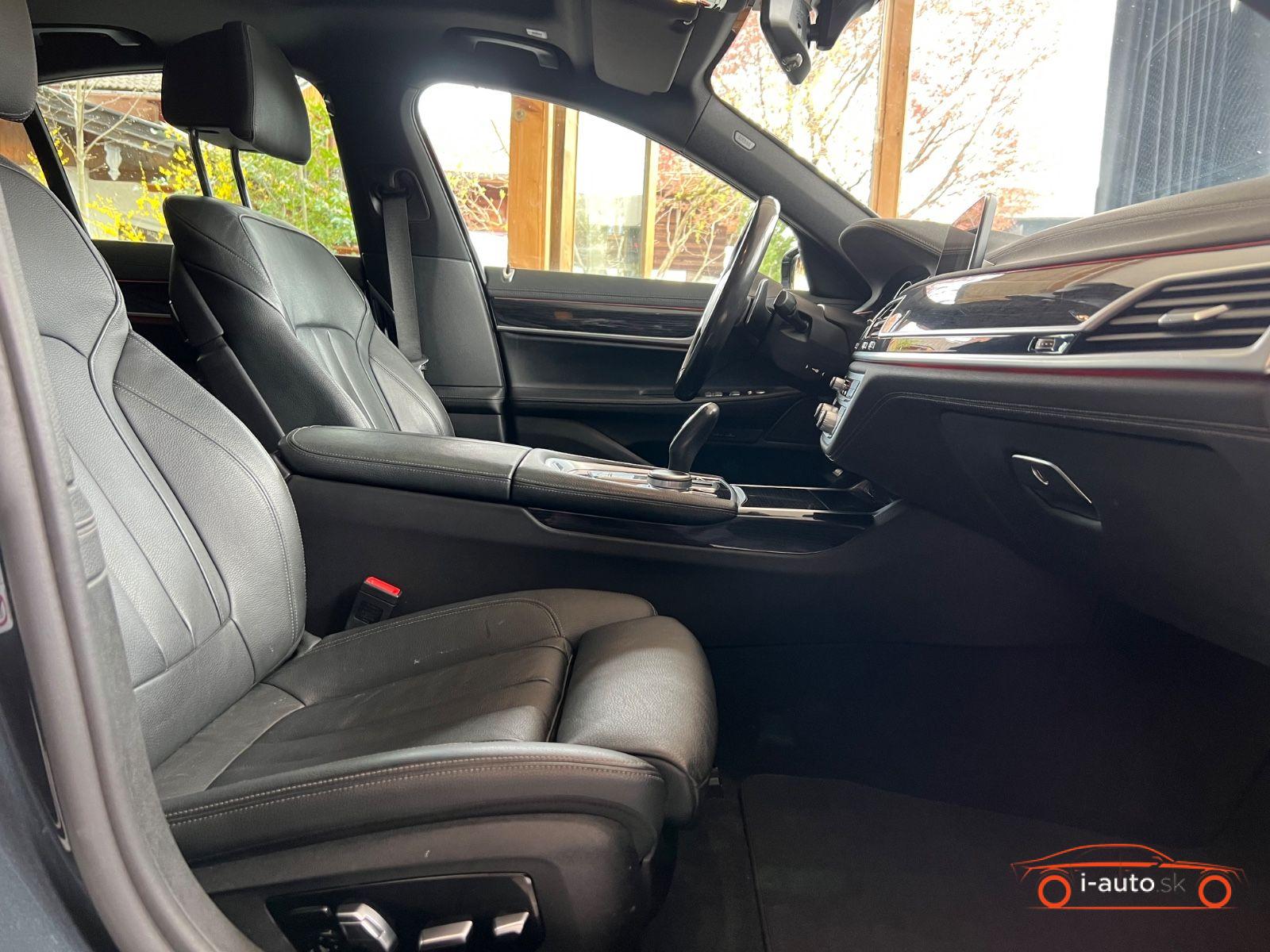 BMW Rad 7 2020 na predaj – fotografia 22