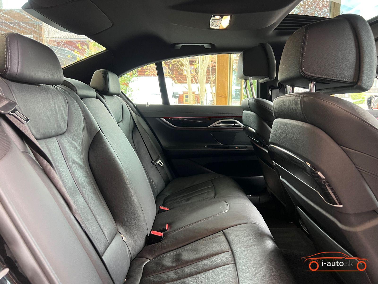 BMW Rad 7 2020 na predaj – fotografia 25