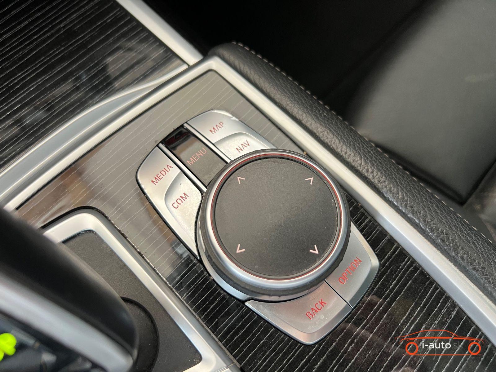 BMW Rad 7 2020 na predaj – fotografia 31