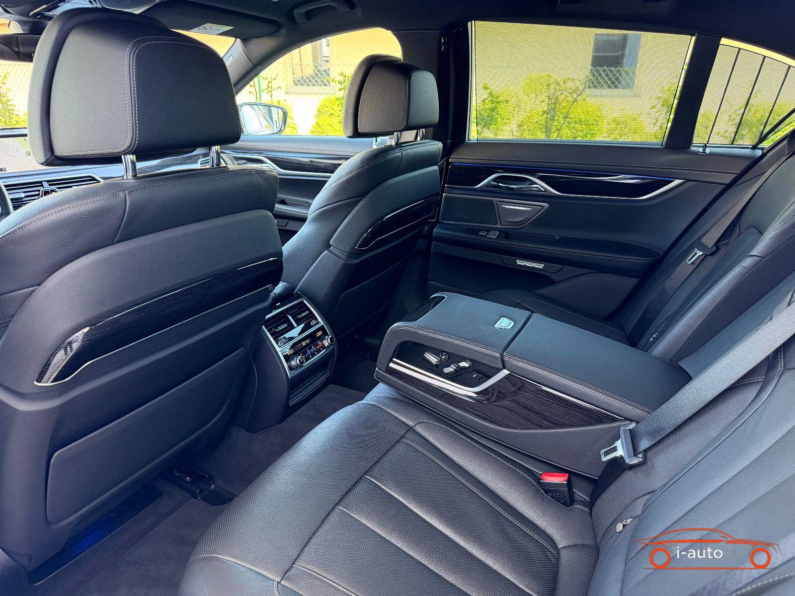 BMW Rad 7 2016 na predaj – fotografia 24