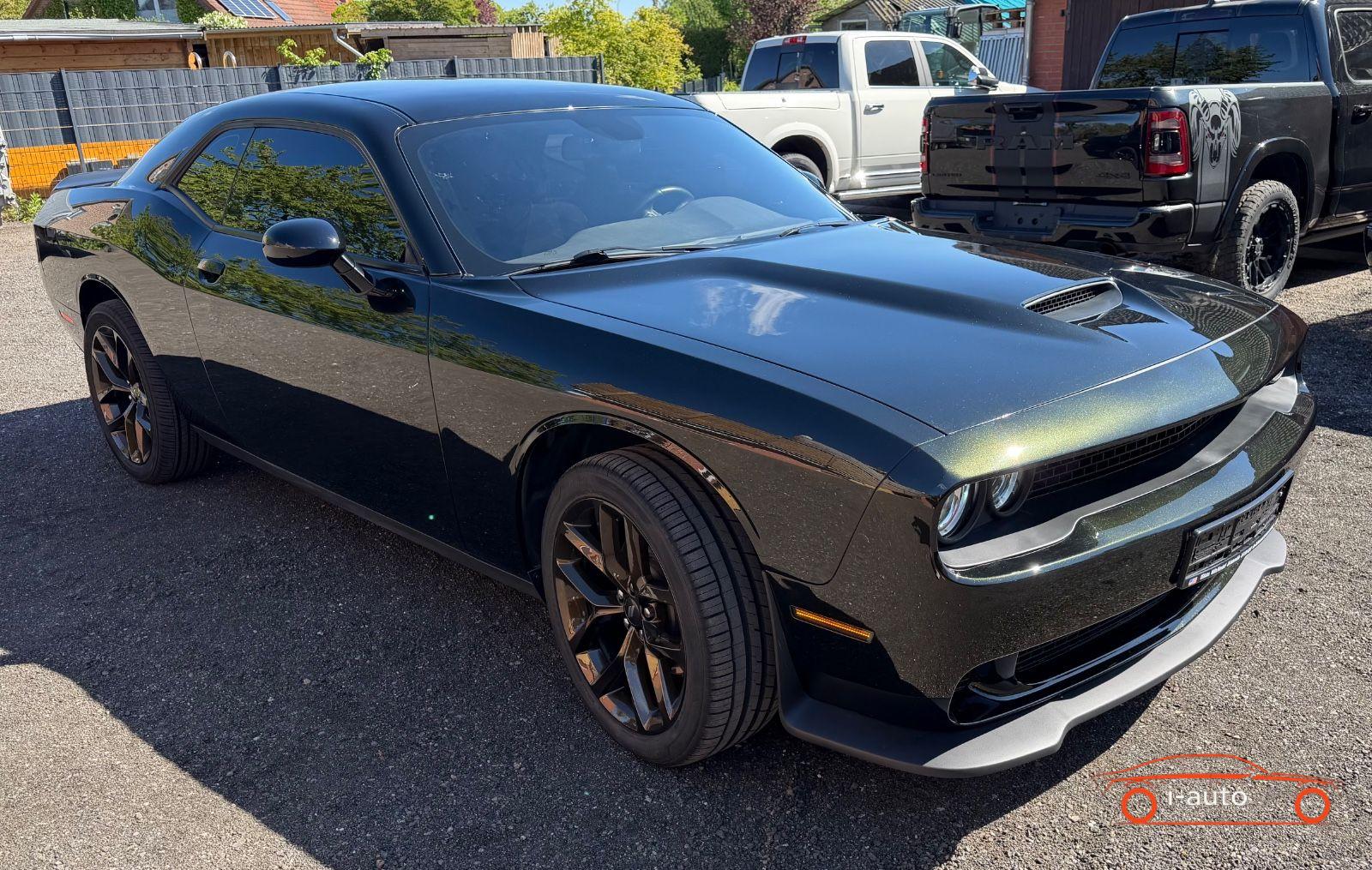 Dodge Challenger