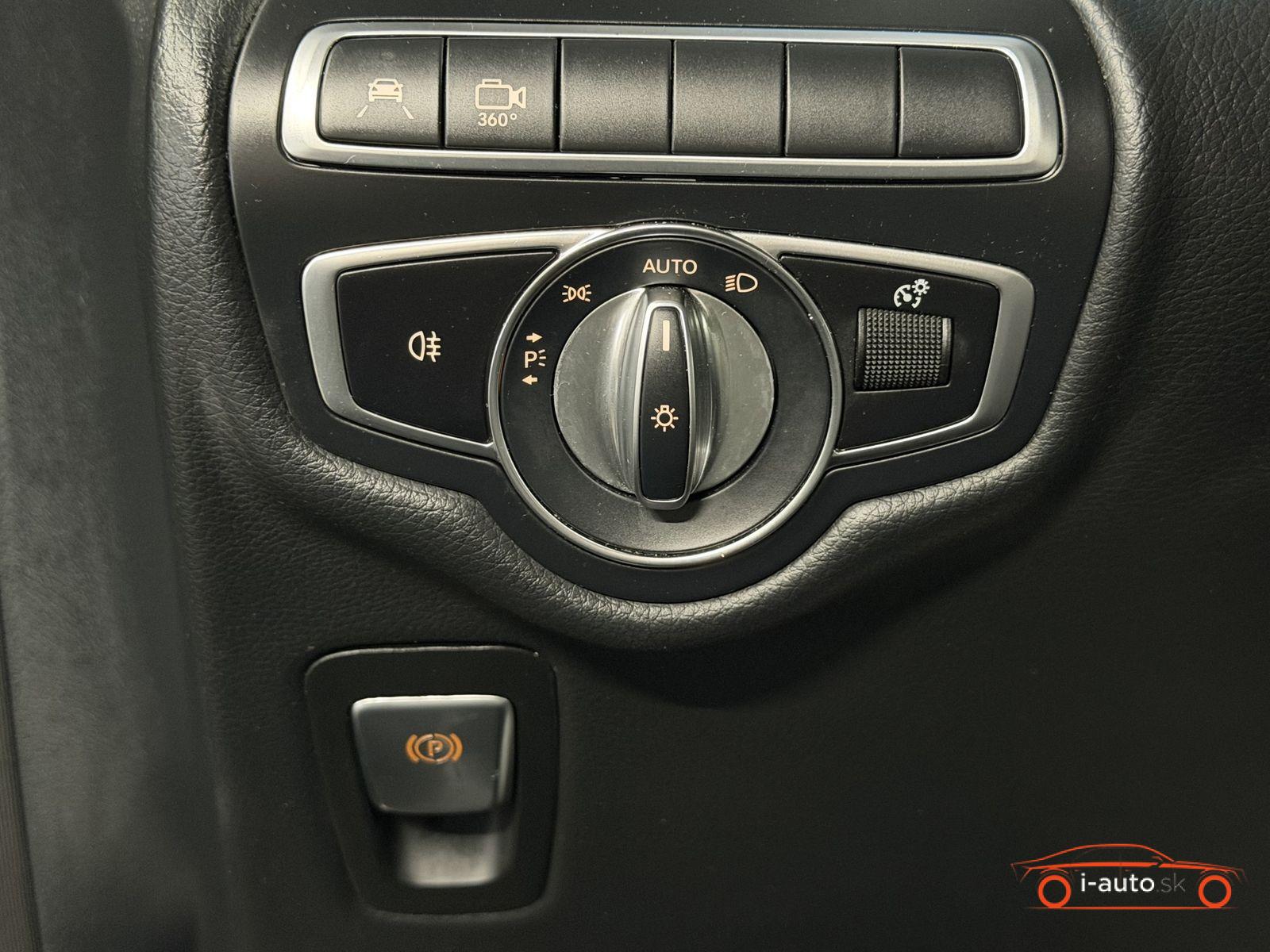 Mercedes-Benz V 2023 na predaj – fotografia 18