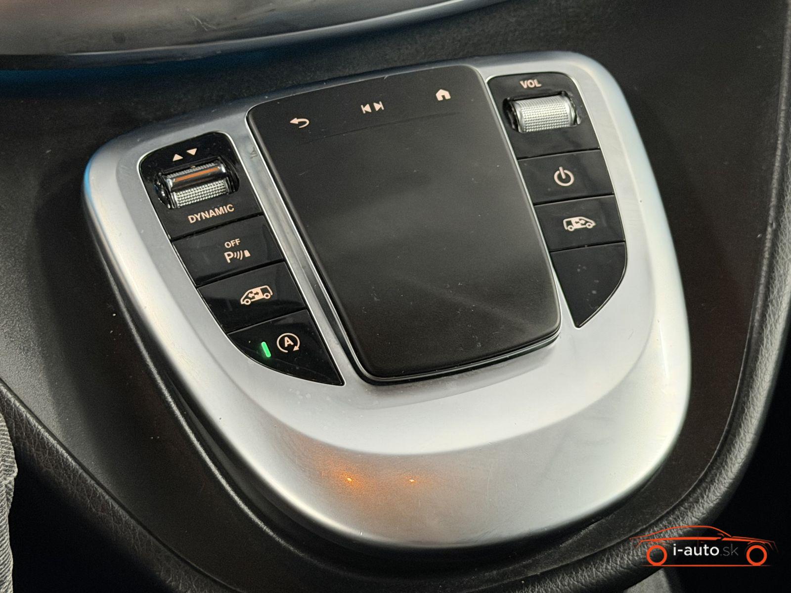 Mercedes-Benz V 2023 na predaj – fotografia 27