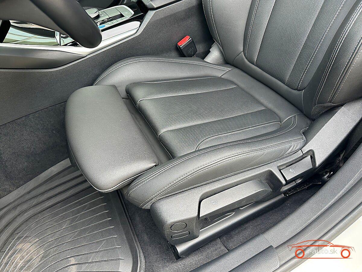 BMW i4 2023 na predaj – fotografia 32