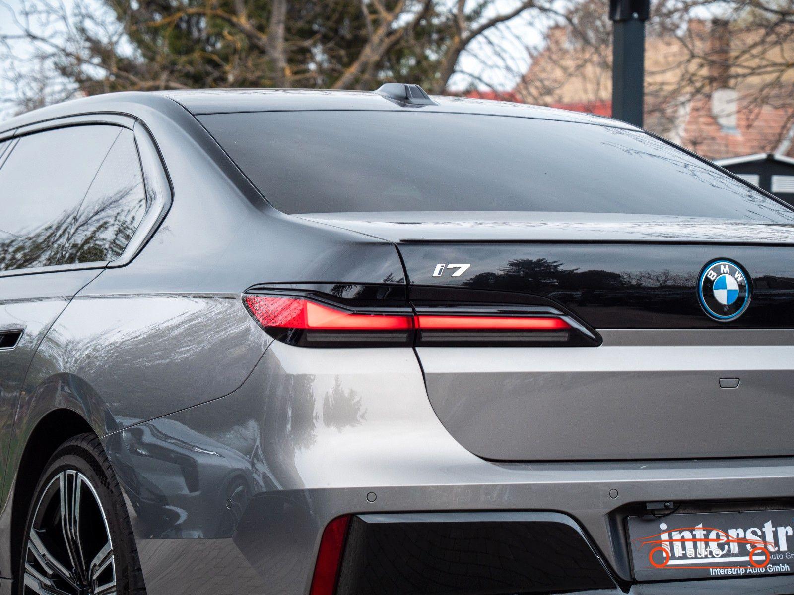 BMW i7 2023 na predaj – fotografia 11