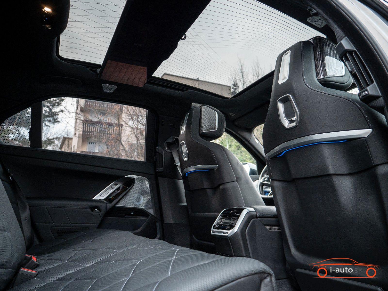 BMW i7 2023 na predaj – fotografia 26