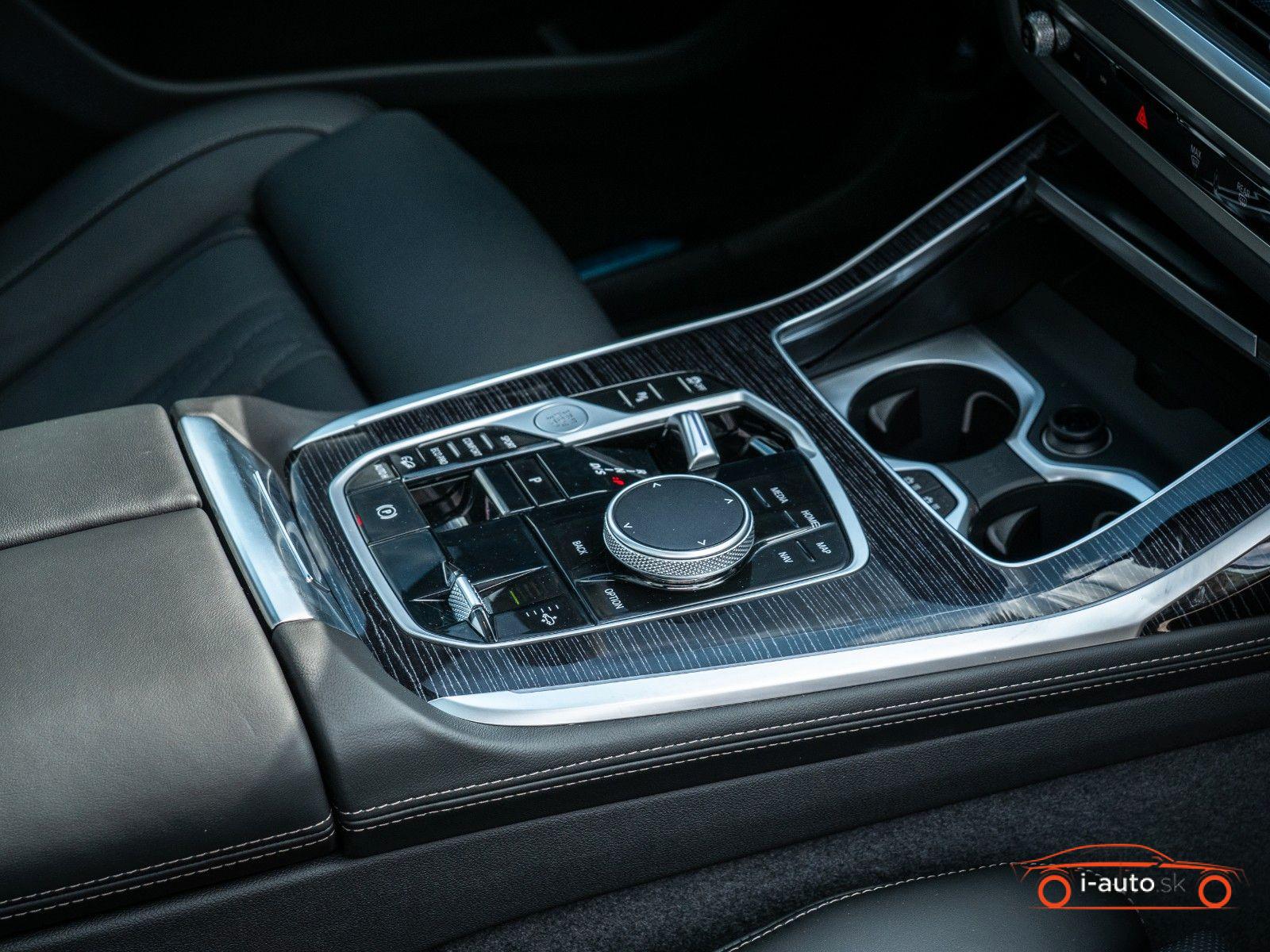 BMW X7 2026 na predaj – fotografia 24