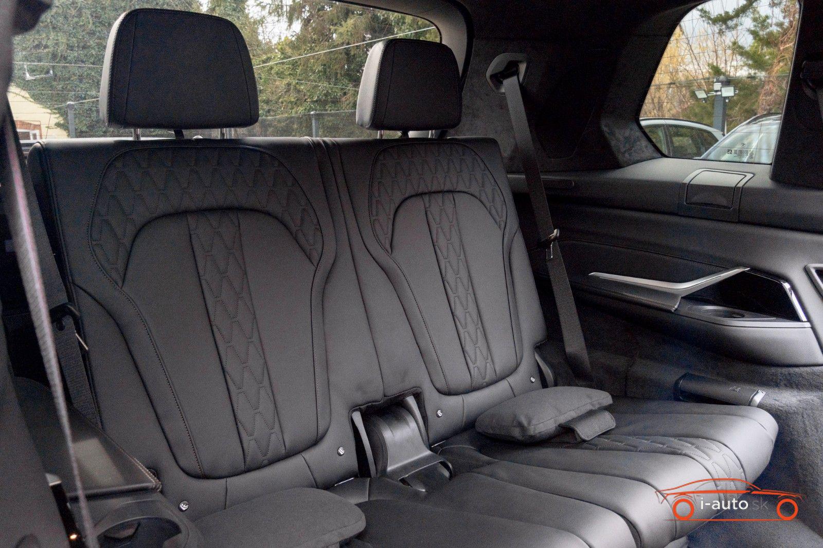BMW X7 2026 na predaj – fotografia 29
