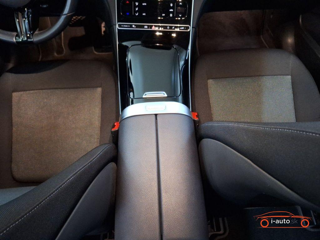Mercedes-Benz C 2022 na predaj – fotografia 14