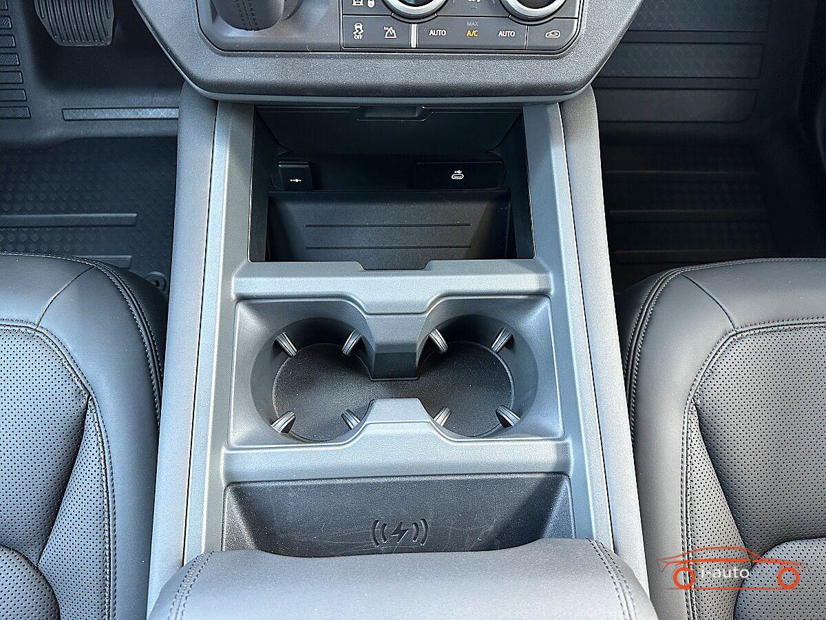 Land Rover Defender 2026 na predaj – fotografia 25