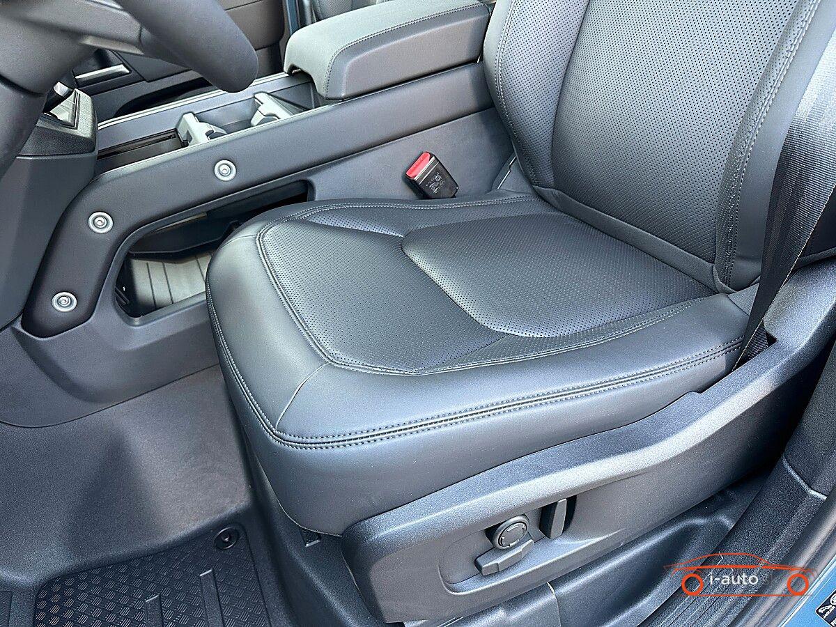 Land Rover Defender 2026 na predaj – fotografia 35