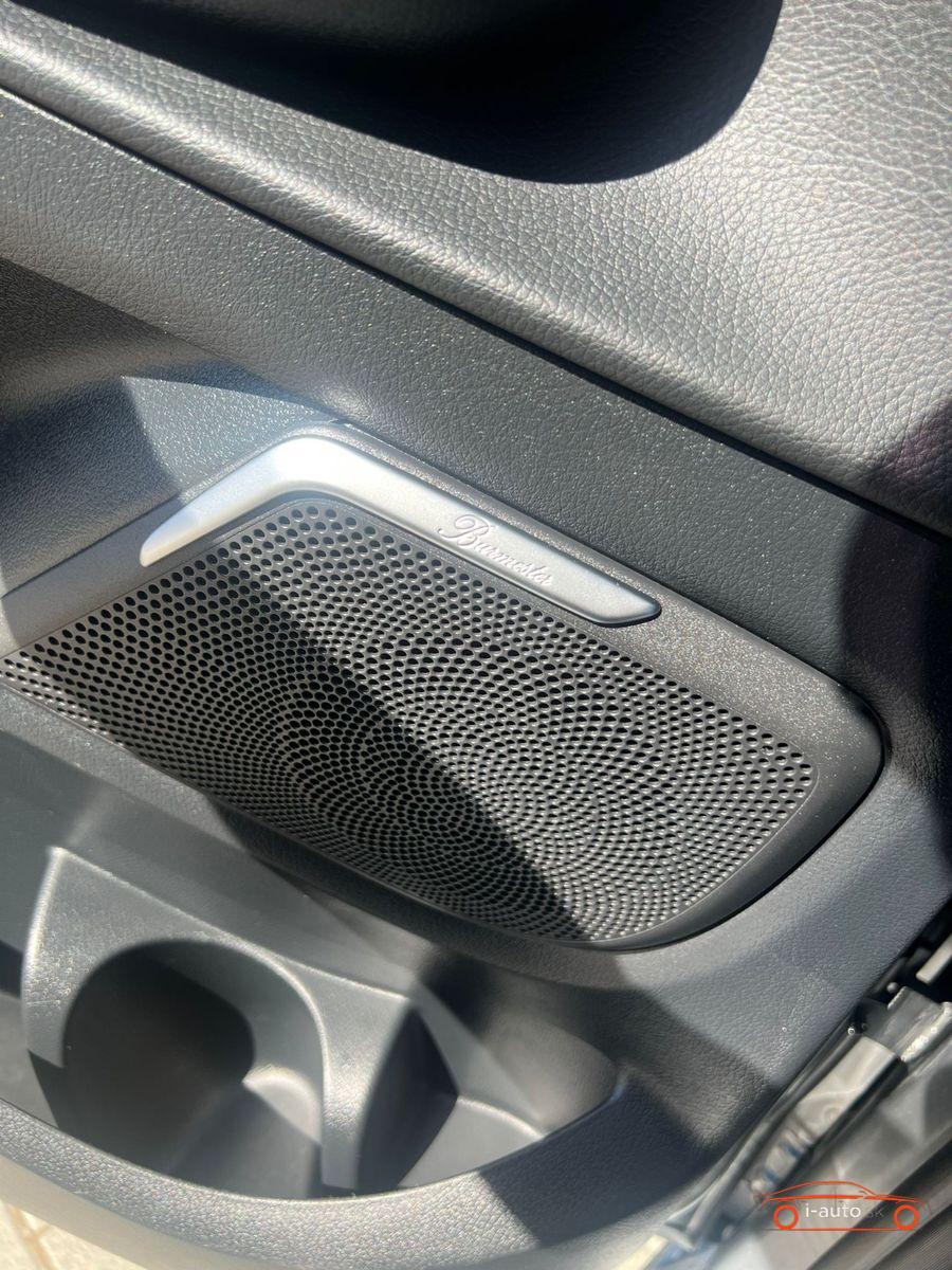 Mercedes-Benz V 2023 na predaj – fotografia 32