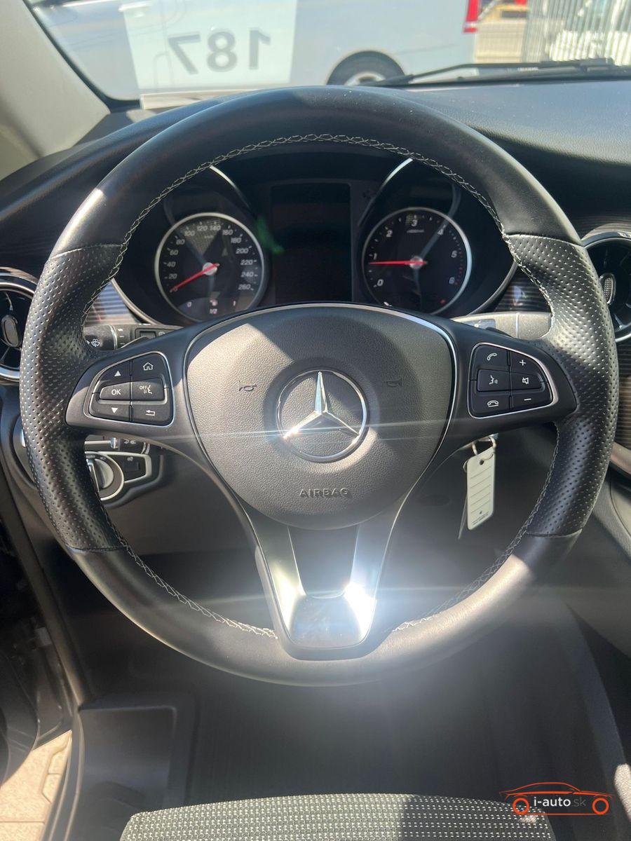 Mercedes-Benz V 2023 na predaj – fotografia 35