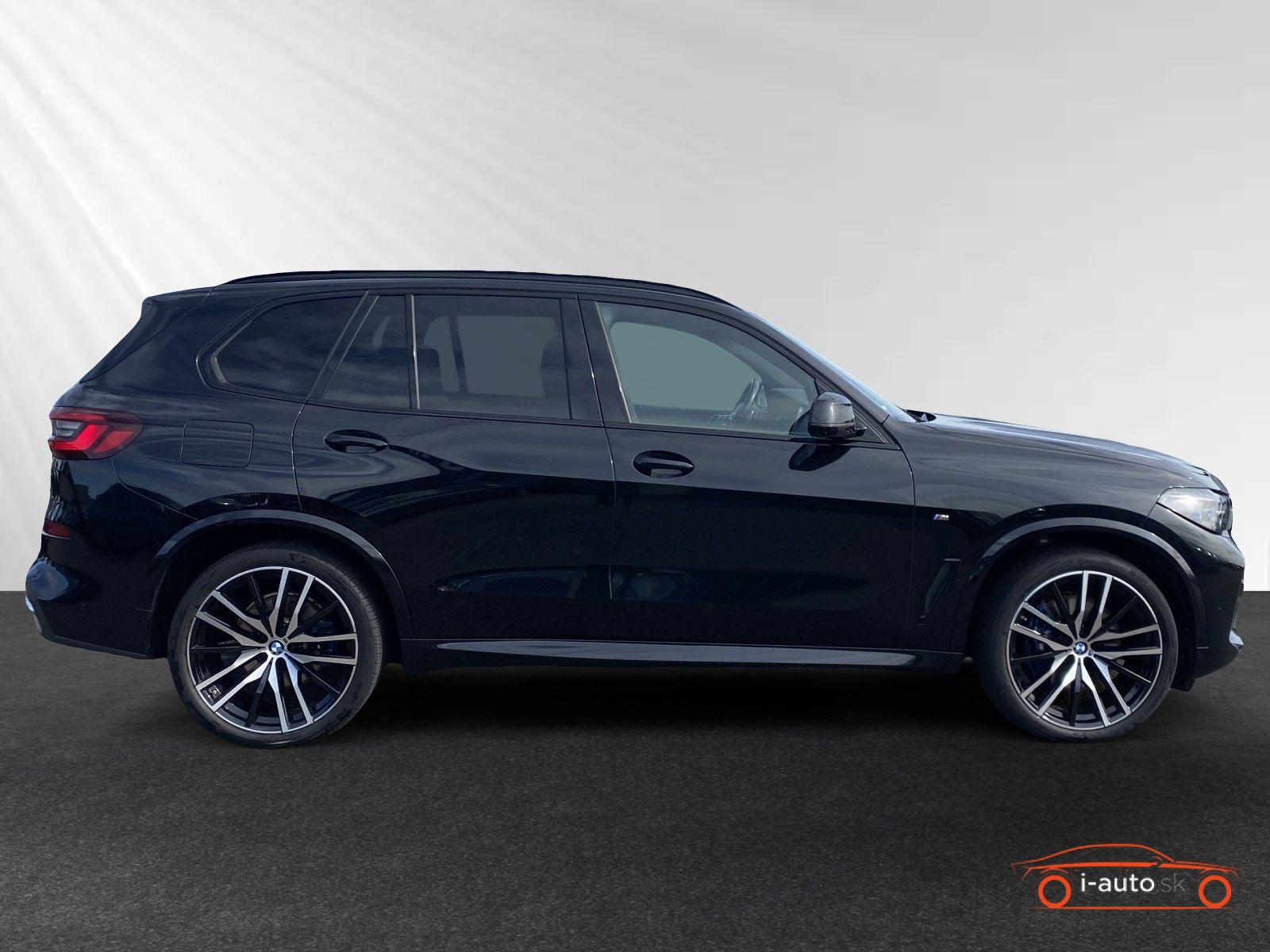 BMW X5 2023 na predaj – fotografia 2