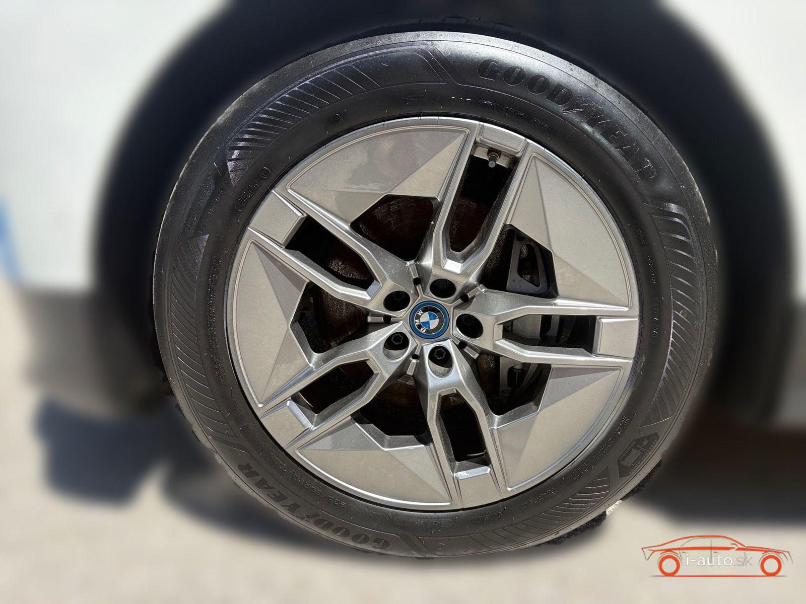 BMW iX 2022 na predaj – fotografia 10