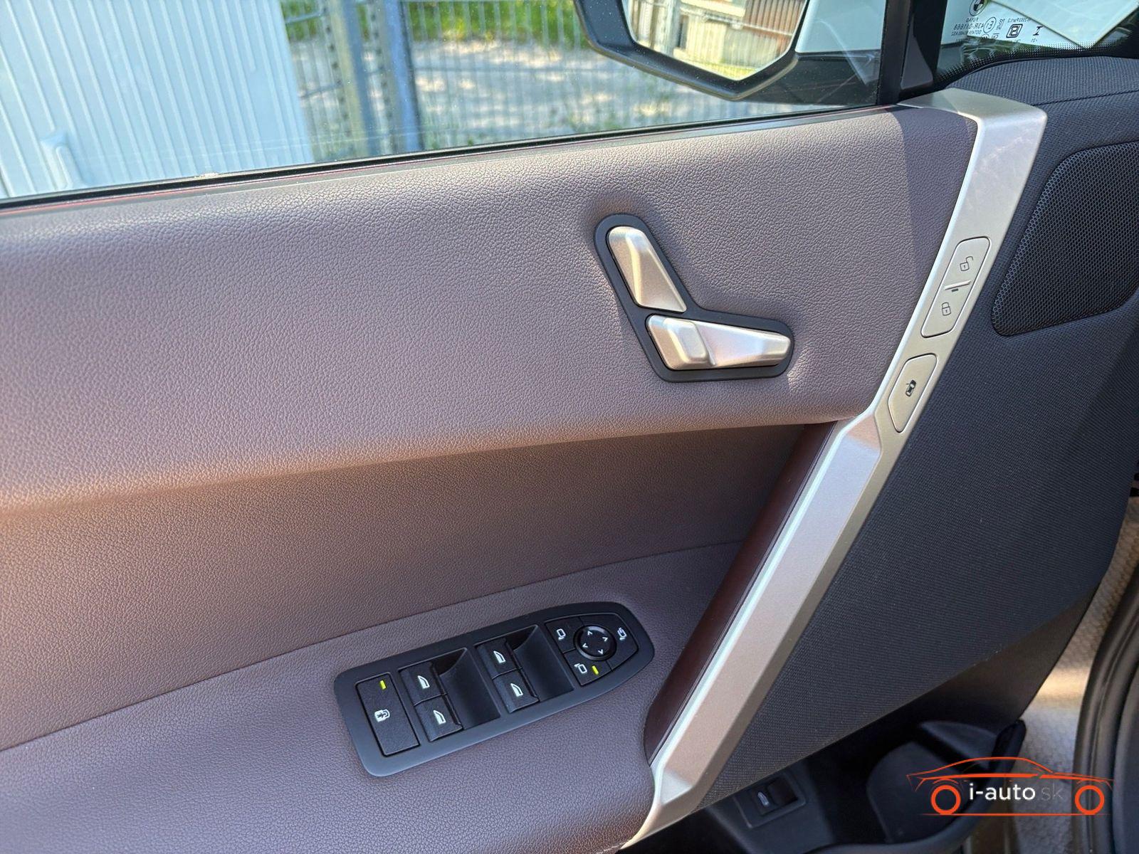 BMW iX 2022 na predaj – fotografia 13