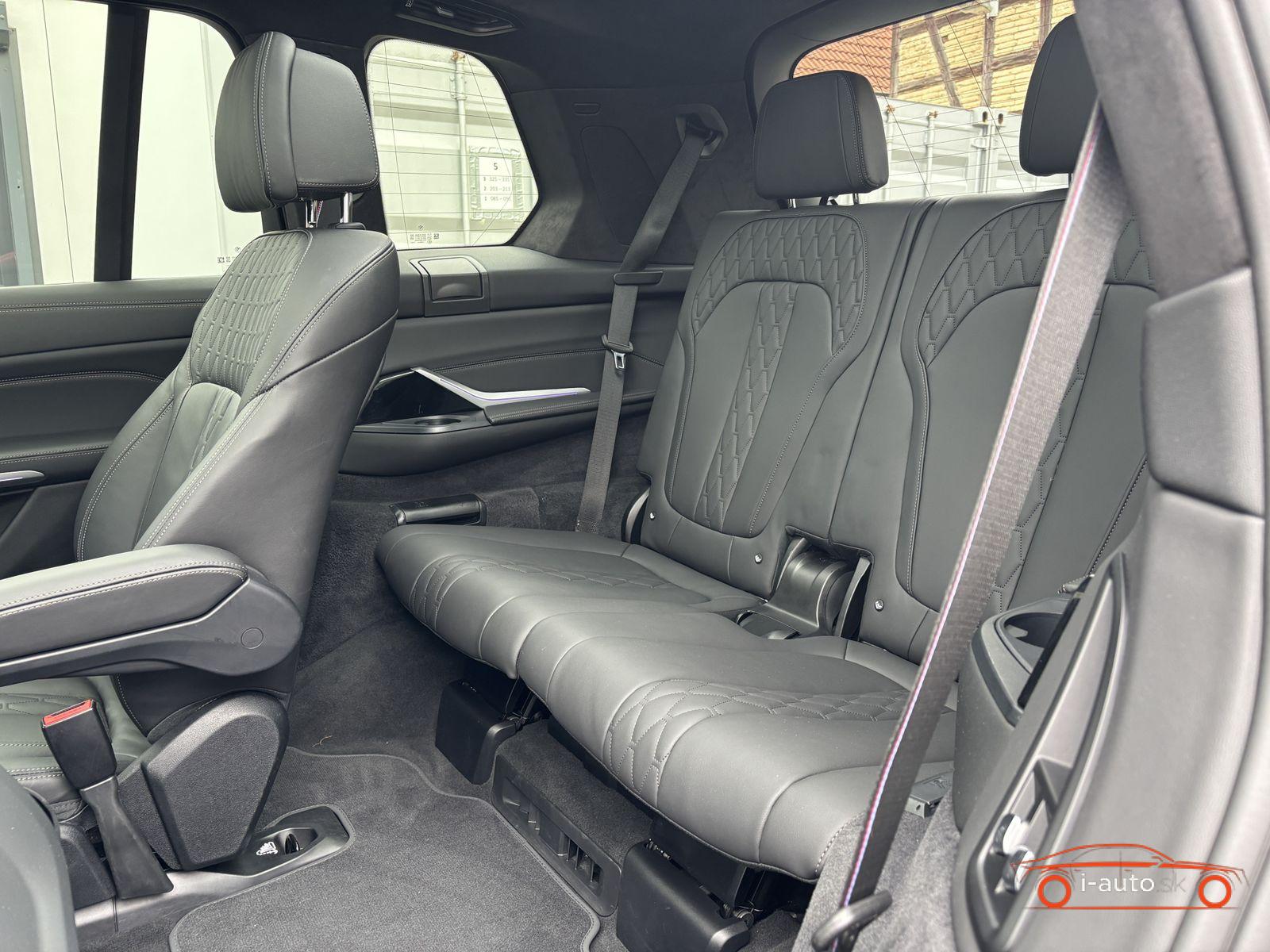 BMW X7 2023 na predaj – fotografia 21