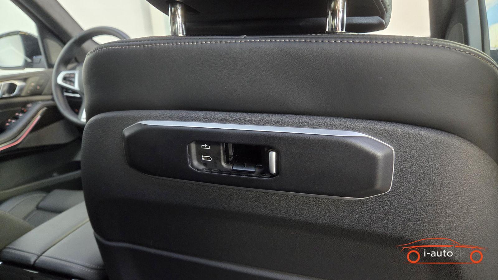 BMW X5 2025 na predaj – fotografia 29