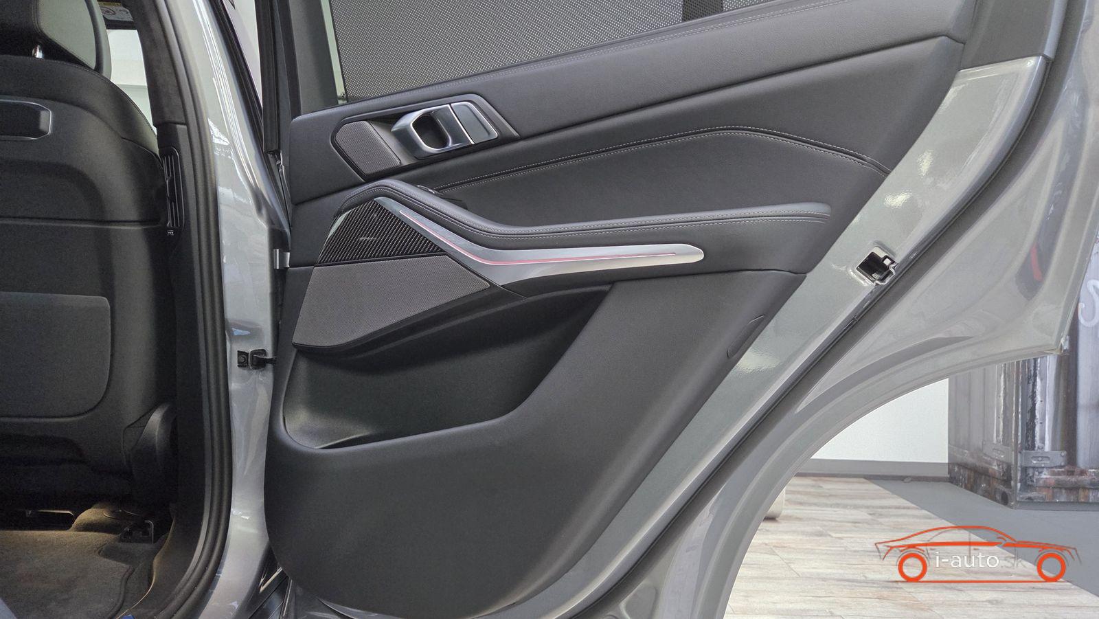 BMW X5 2025 na predaj – fotografia 30