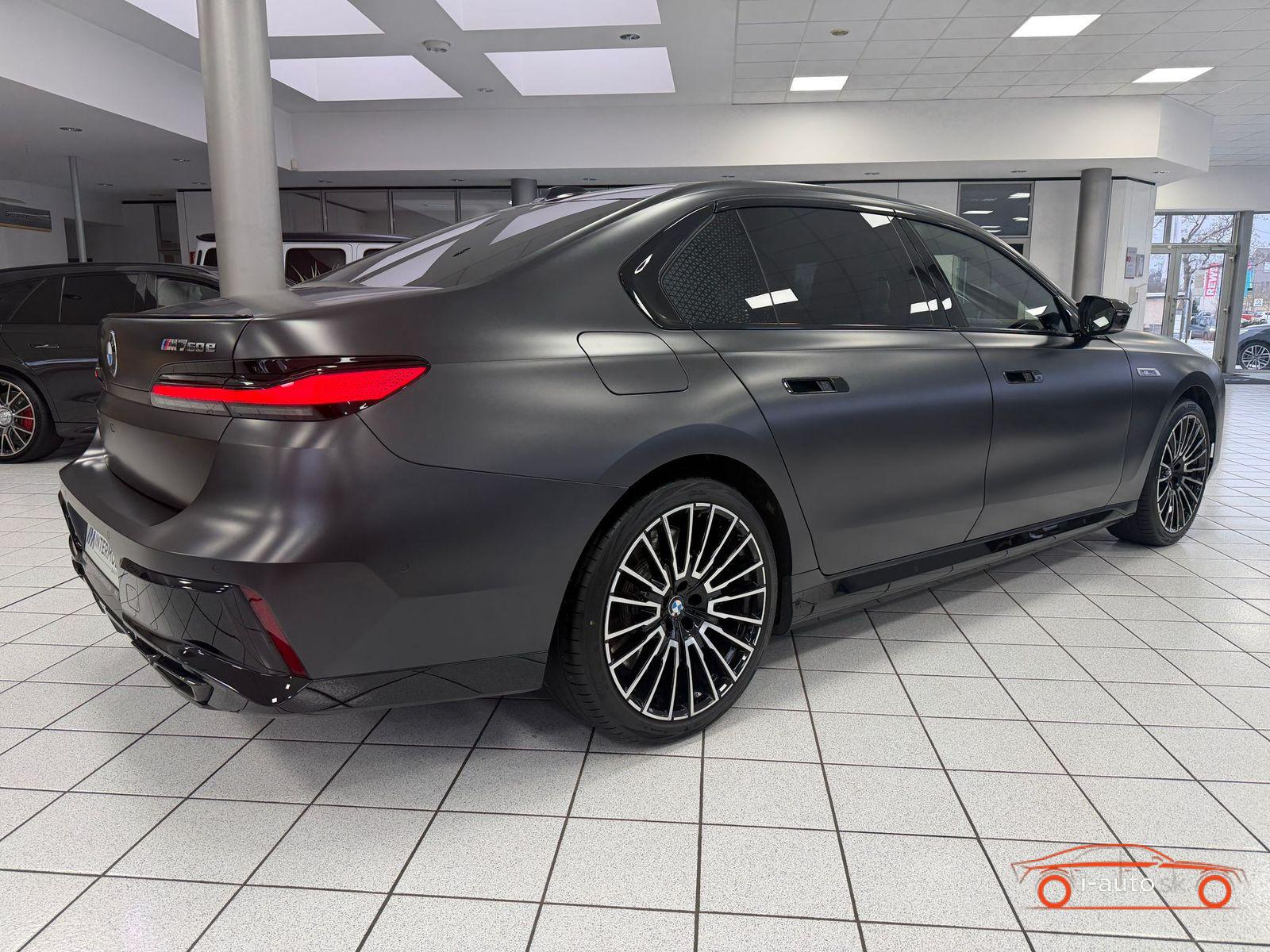 BMW Rad 7 2024 na predaj – fotografia 4