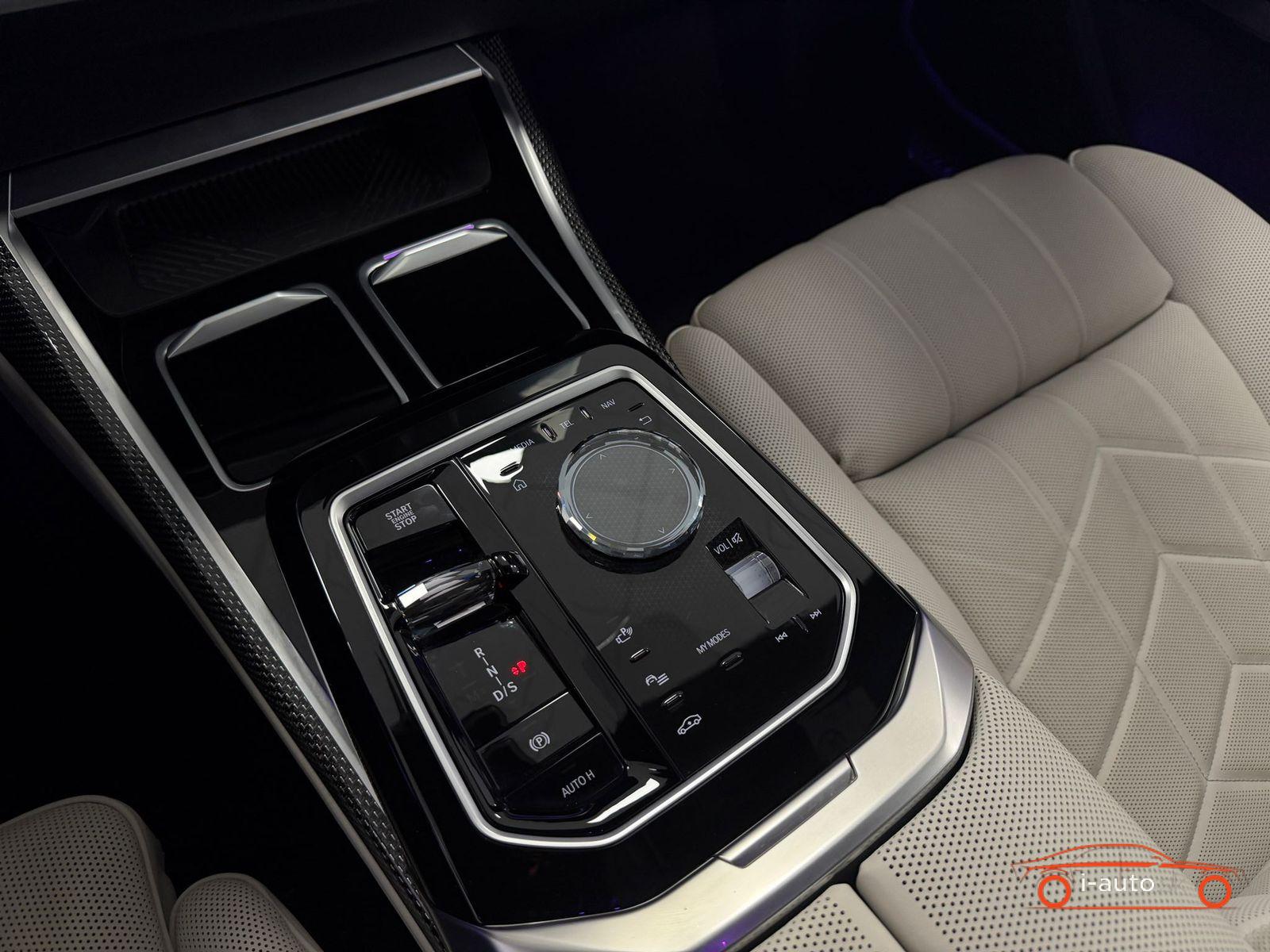 BMW Rad 7 2024 na predaj – fotografia 13