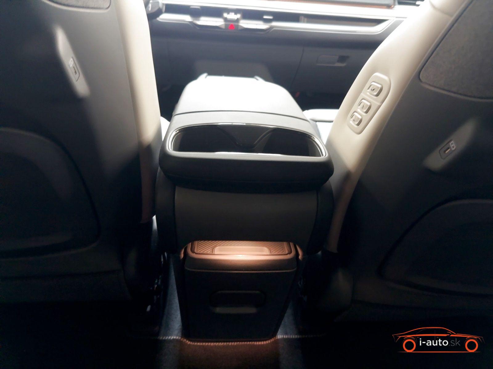 Kia EV9 2024 na predaj – fotografia 13