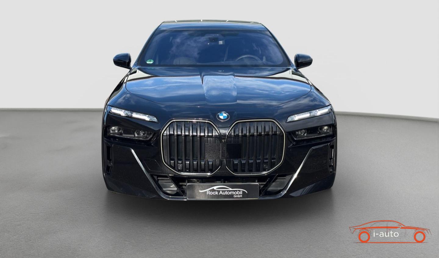 BMW Rad 7 2024 na predaj – fotografia 7