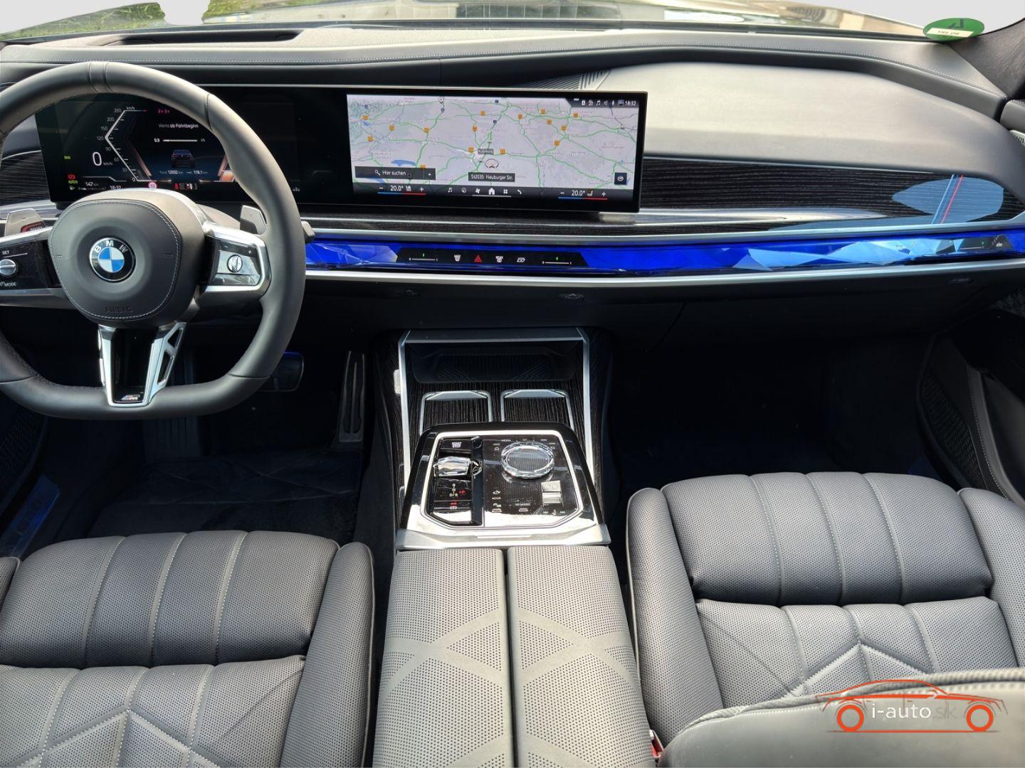 BMW Rad 7 2024 na predaj – fotografia 12