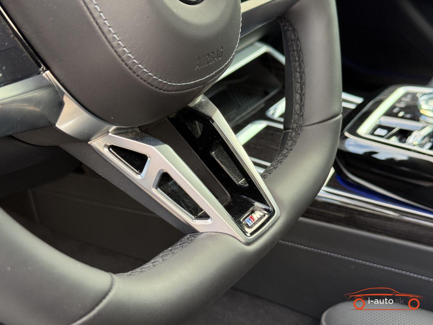 BMW Rad 7 2024 na predaj – fotografia 19