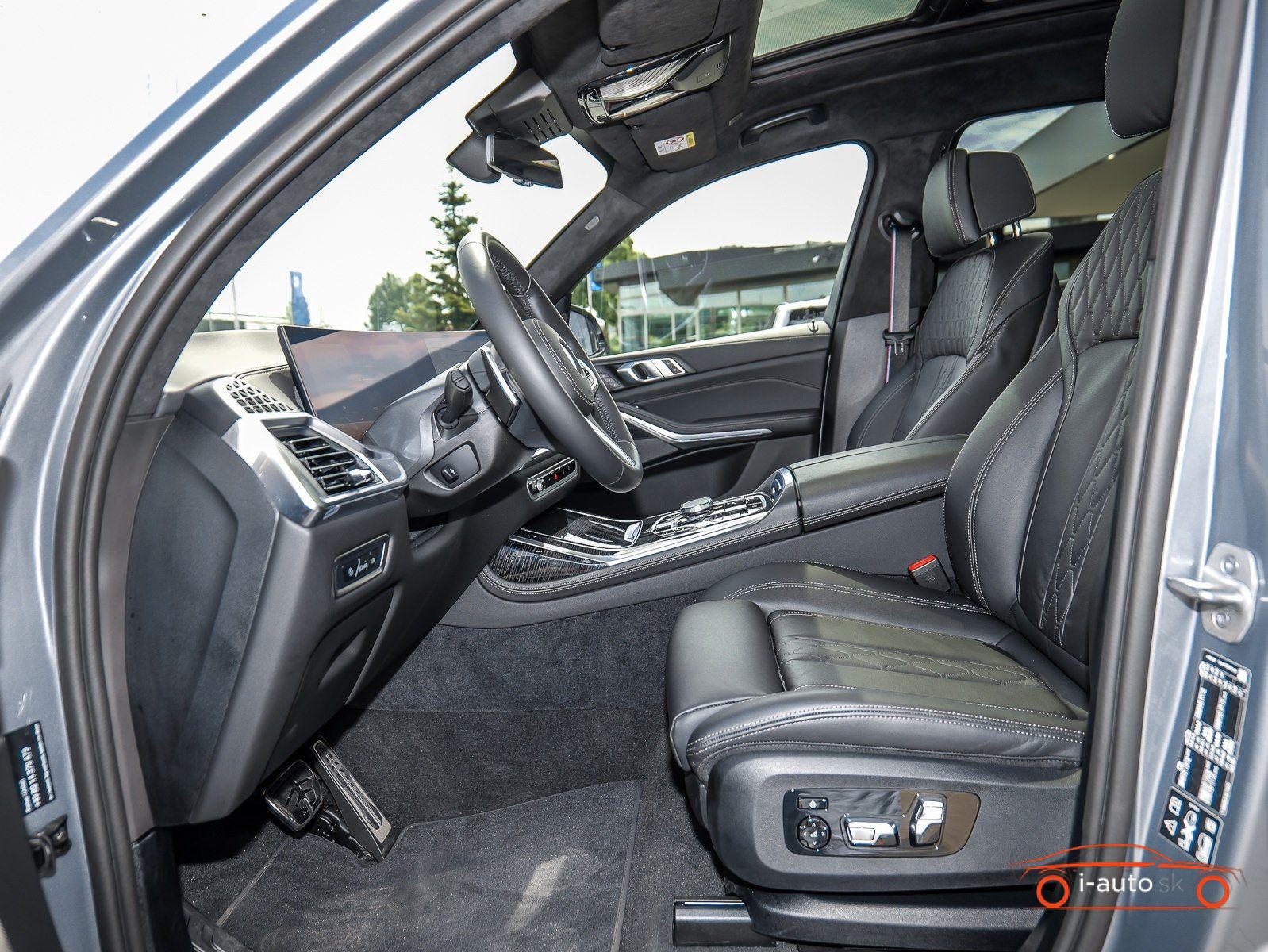 BMW X7 2025 na predaj – fotografia 5
