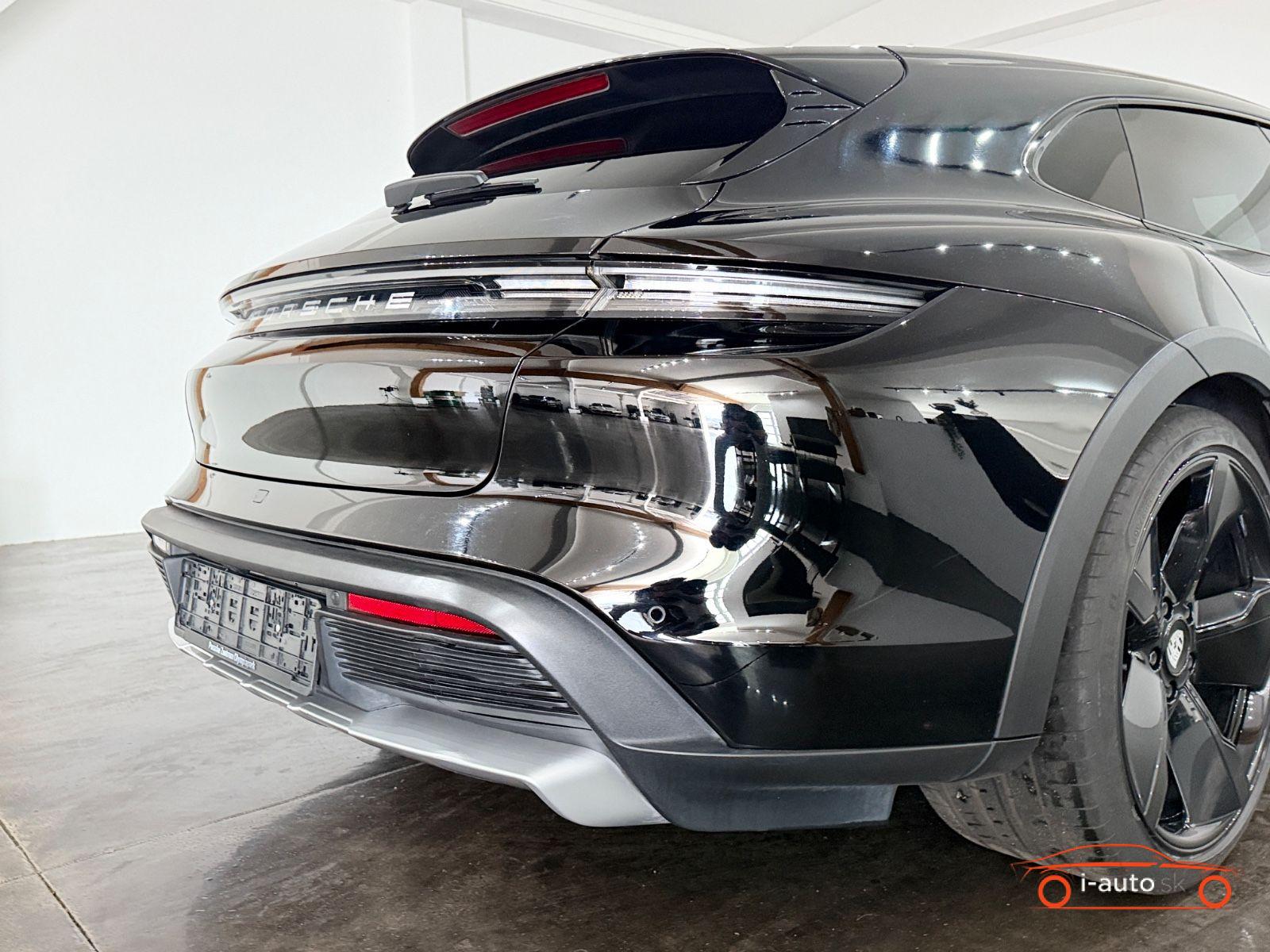 Porsche Taycan 2022 na predaj – fotografia 15