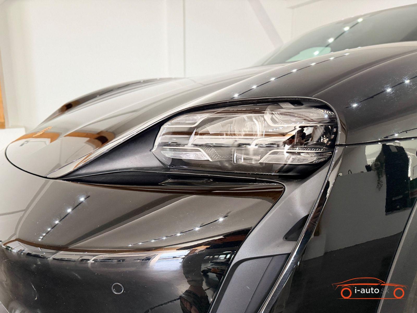 Porsche Taycan 2022 na predaj – fotografia 20