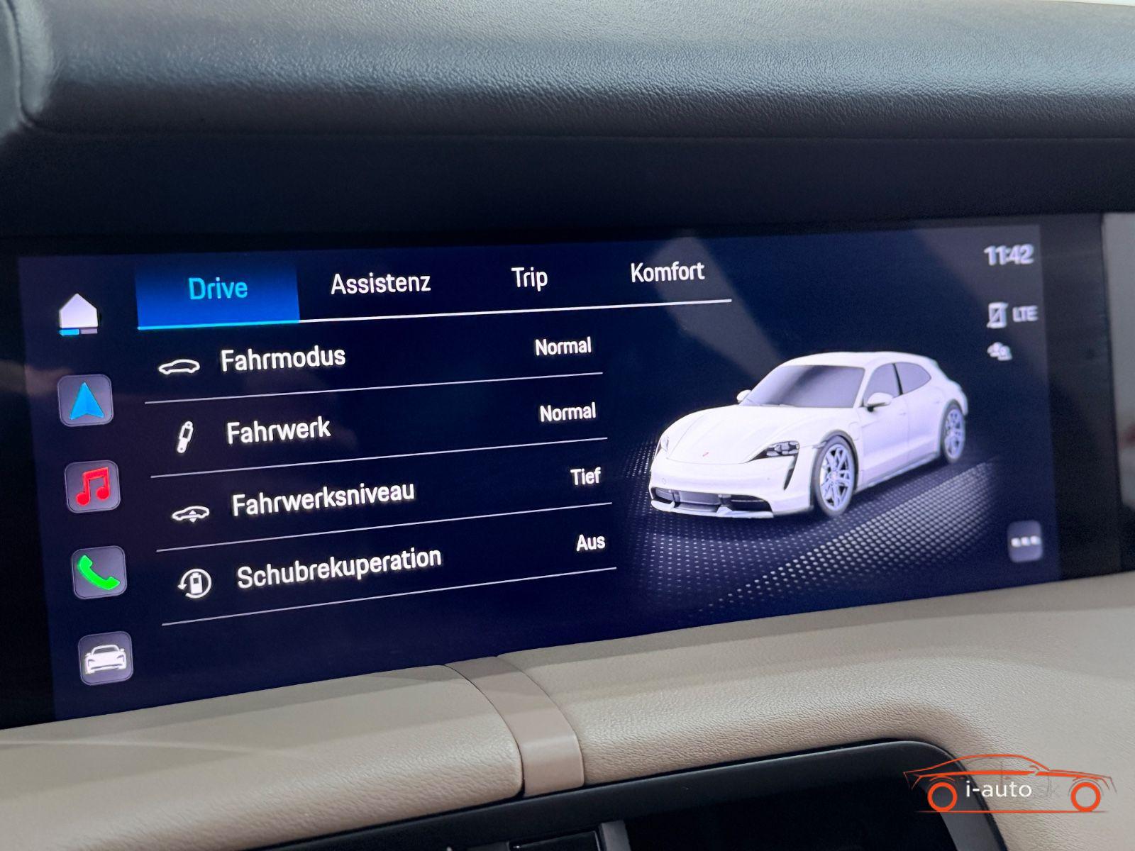 Porsche Taycan 2022 na predaj – fotografia 39