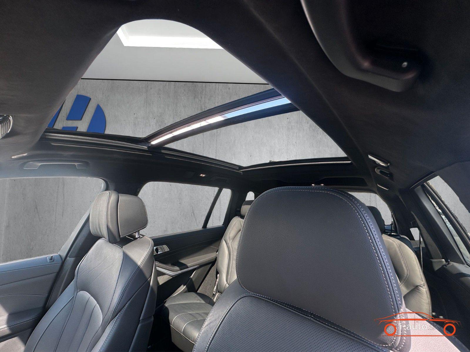 BMW X7 2022 na predaj – fotografia 11